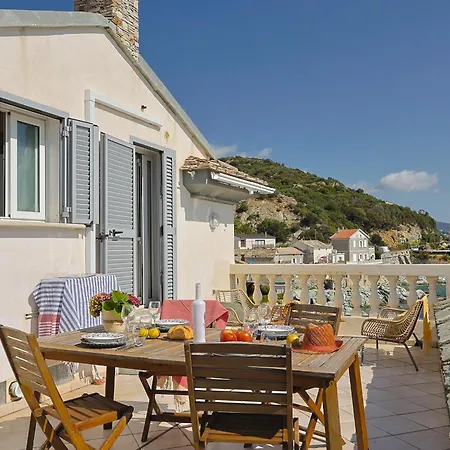 Casa Di U Mare Apartment San-Martino-di-Lota